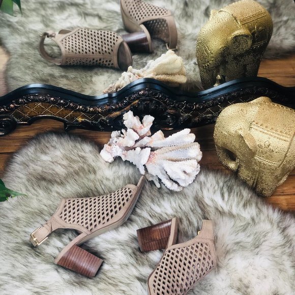 Unisa Pryce Sandal Open Toed size 7 EUC! - Picture 2 of 12